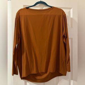 Lululemon Back in Action Nulu Long-Sleeve Shirt Size 8